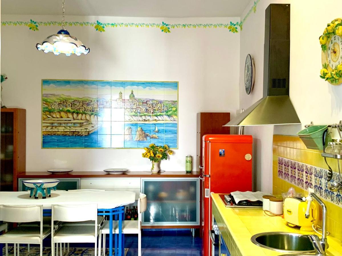 La Finestra Sul Duomo, Amalfi Coast Apartment Vietri Luaran gambar