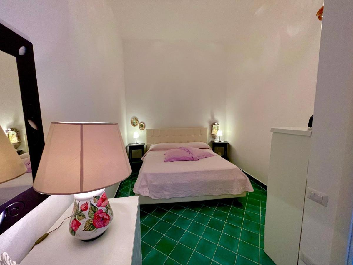 La Finestra Sul Duomo, Amalfi Coast Apartment Vietri Luaran gambar