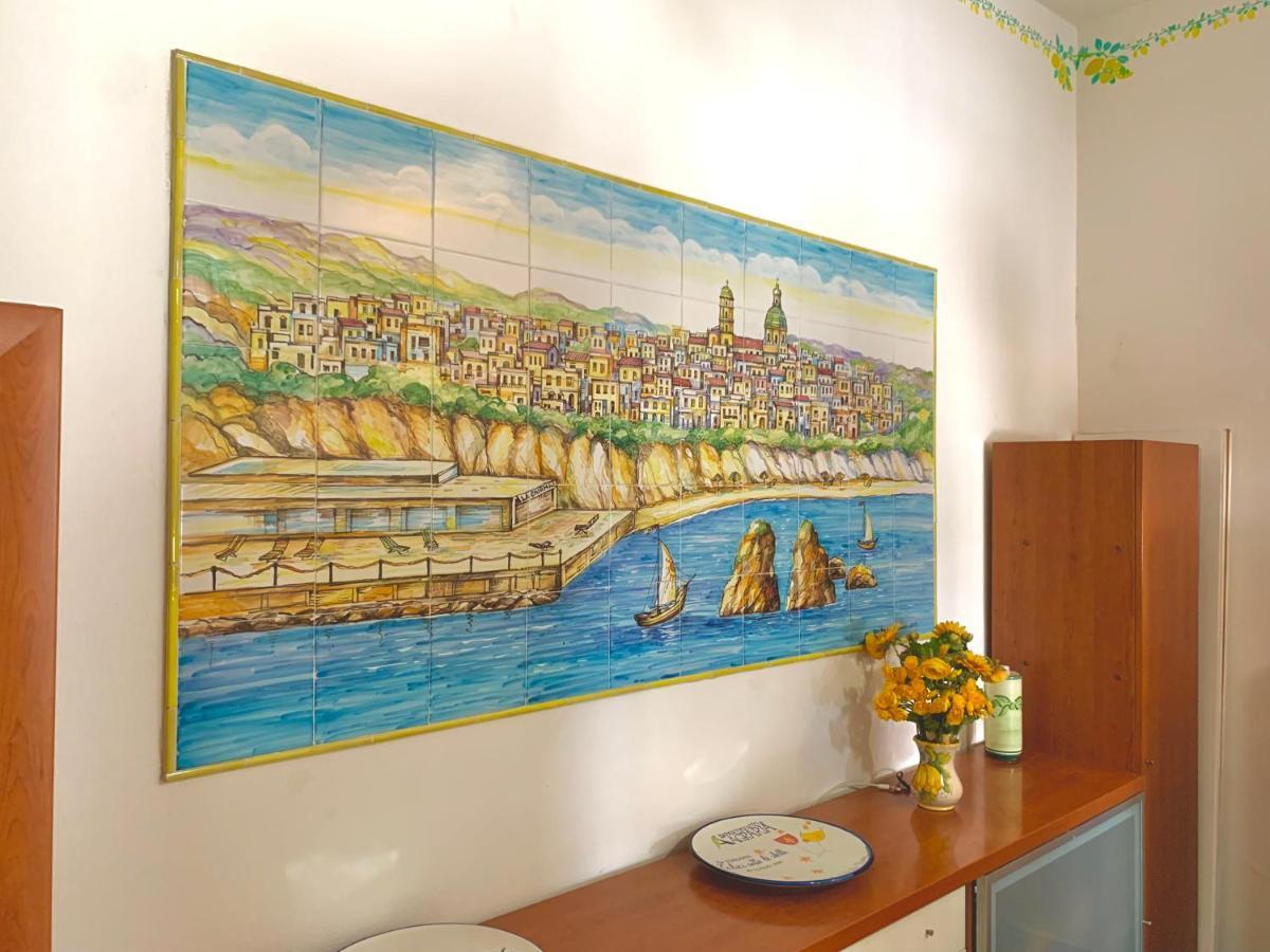La Finestra Sul Duomo, Amalfi Coast Apartment Vietri Luaran gambar