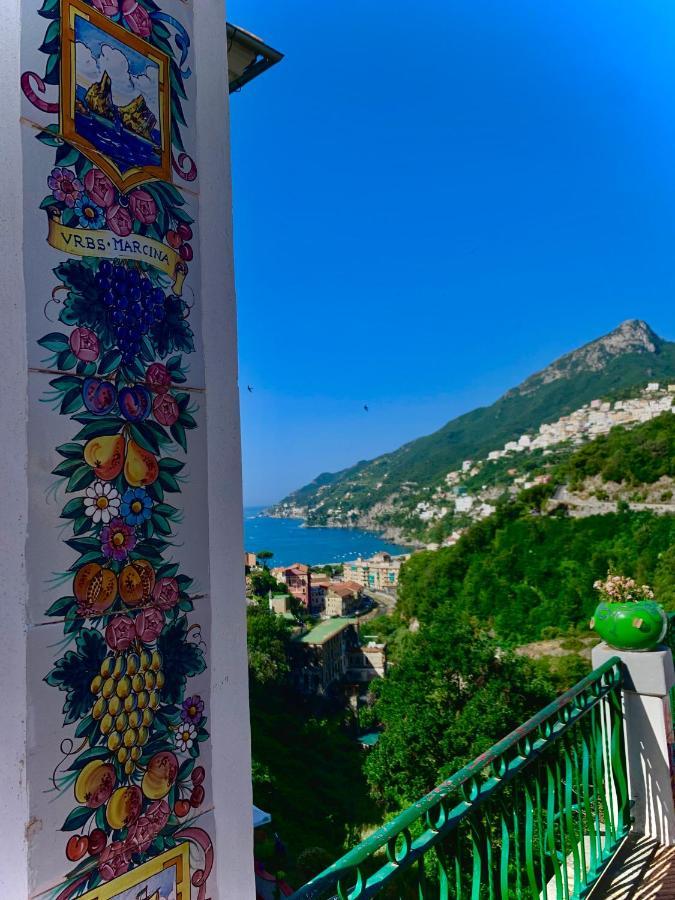 La Finestra Sul Duomo, Amalfi Coast Apartment Vietri Luaran gambar