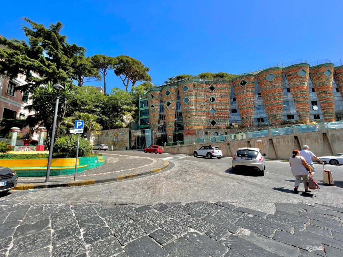 La Finestra Sul Duomo, Amalfi Coast Apartment Vietri Luaran gambar