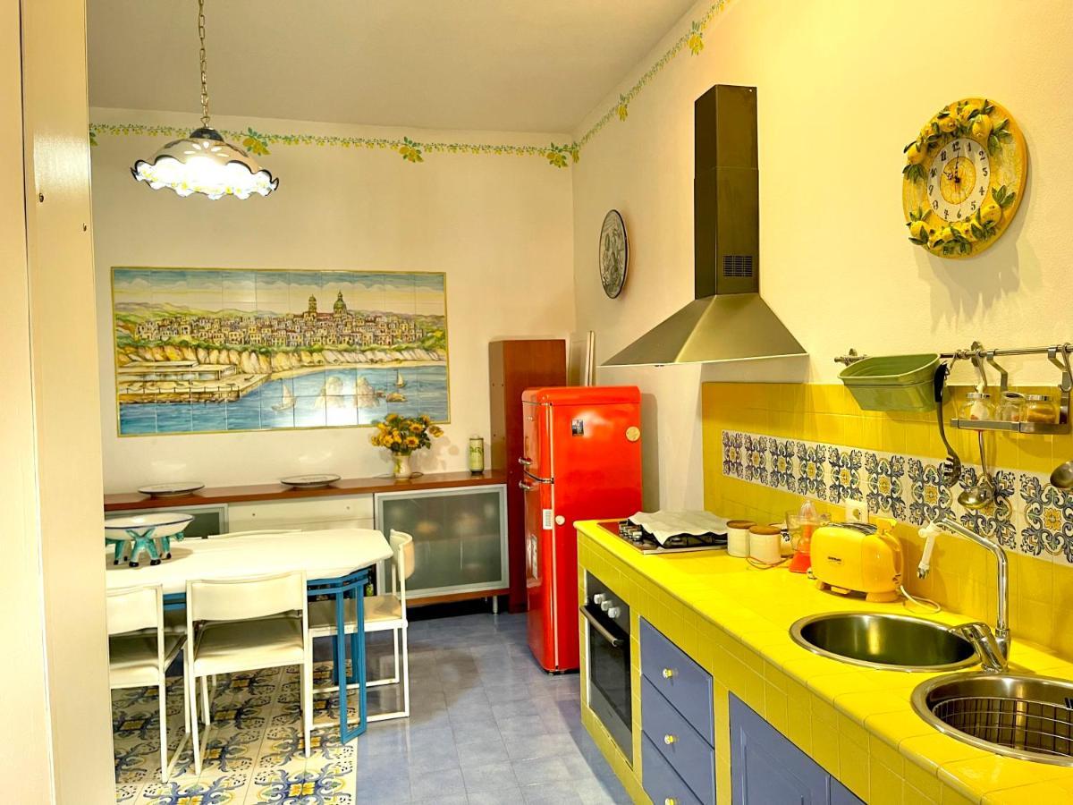 La Finestra Sul Duomo, Amalfi Coast Apartment Vietri Luaran gambar