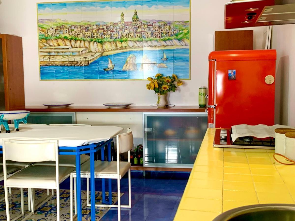 La Finestra Sul Duomo, Amalfi Coast Apartment Vietri Luaran gambar